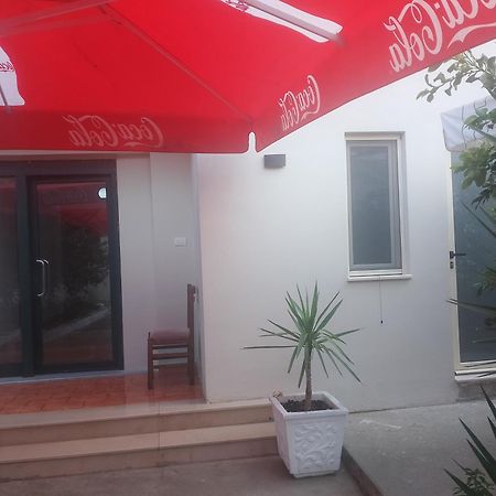 Jon Lägenhet Vlorë Exteriör bild