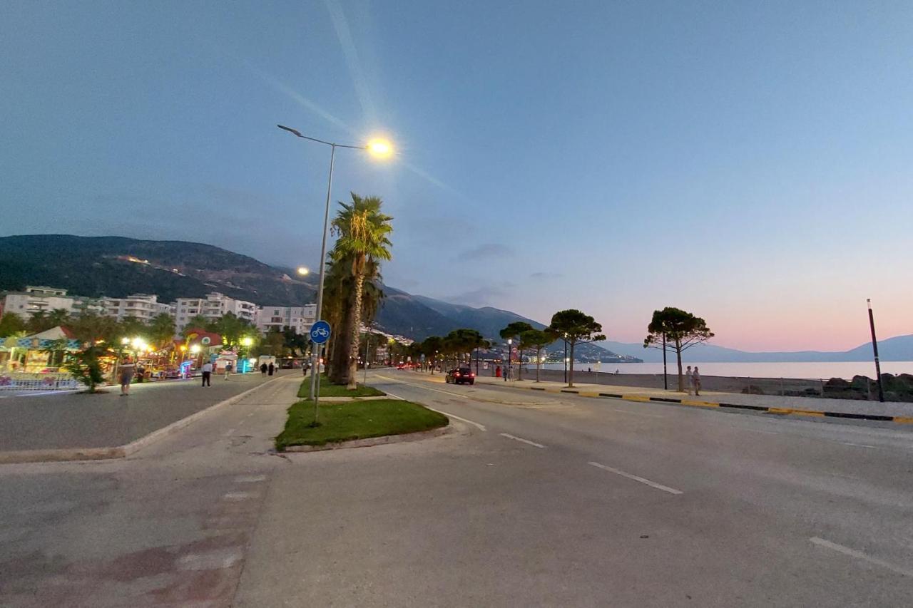 Jon Lägenhet Vlorë Exteriör bild