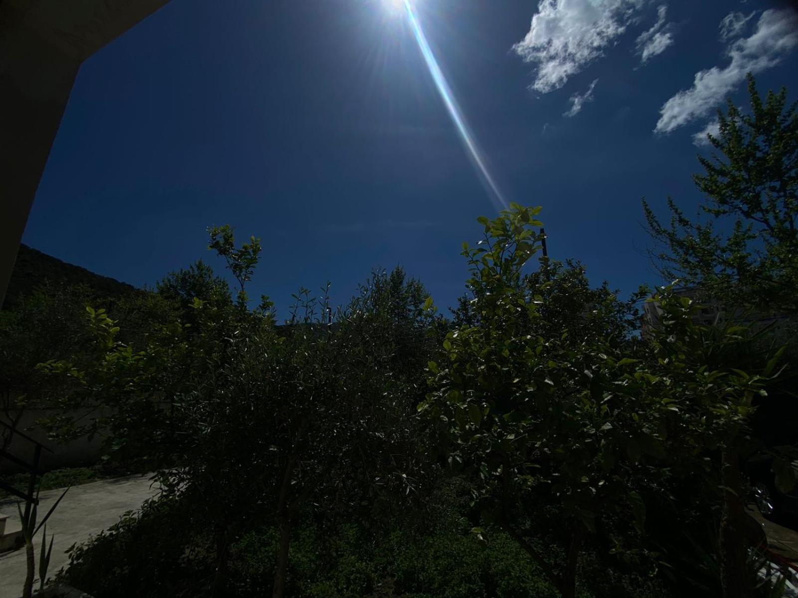 Jon Lägenhet Vlorë Rum bild